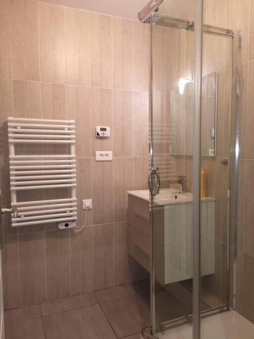 L'Escale - Appartement Spacieux Au Calme Breszt Kültér fotó